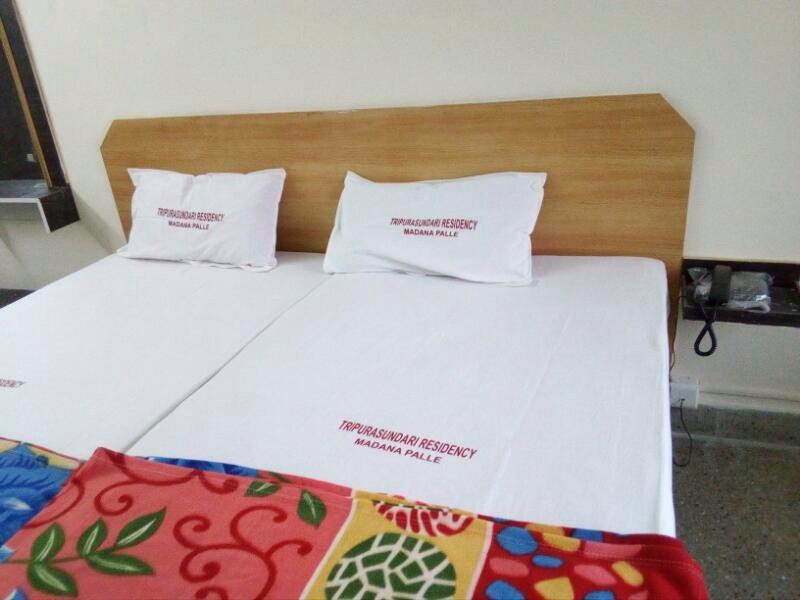 فندق Madanapalleفي  Tripura Sundari Residency المظهر الخارجي الصورة